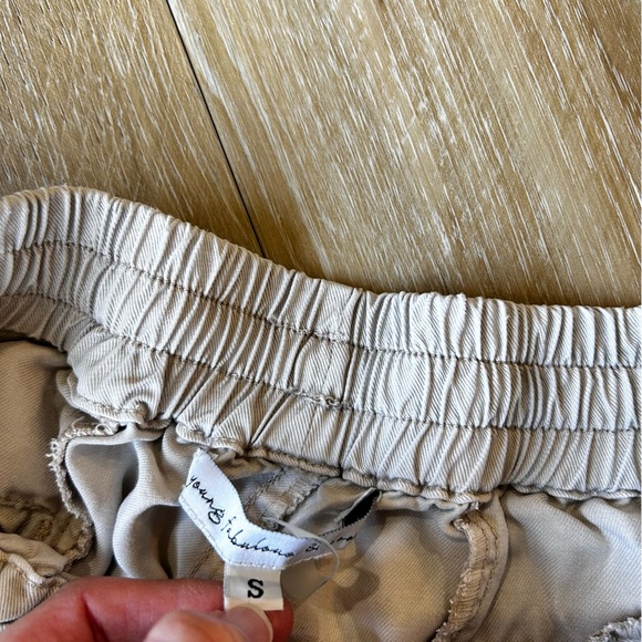 YFB Young Fabulous & Broke 100% Tencel Light Beige Joggers - Picture 4 of 5